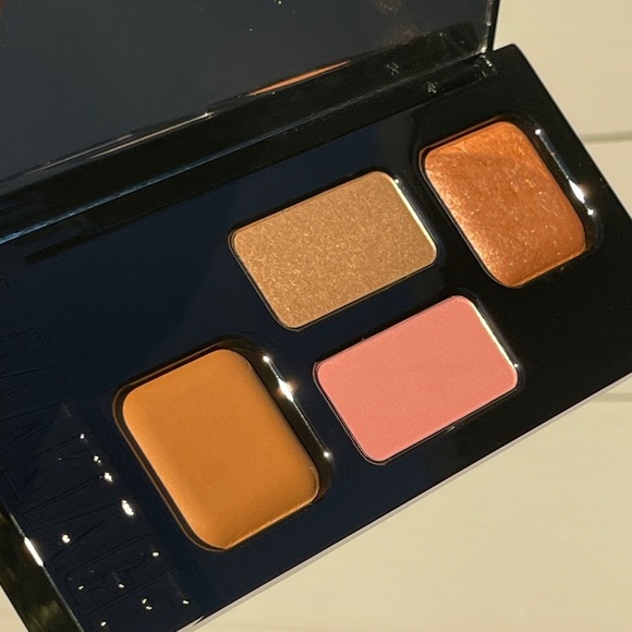 IL MAKIAGE High Point Face Palette - Picture 10 of 12